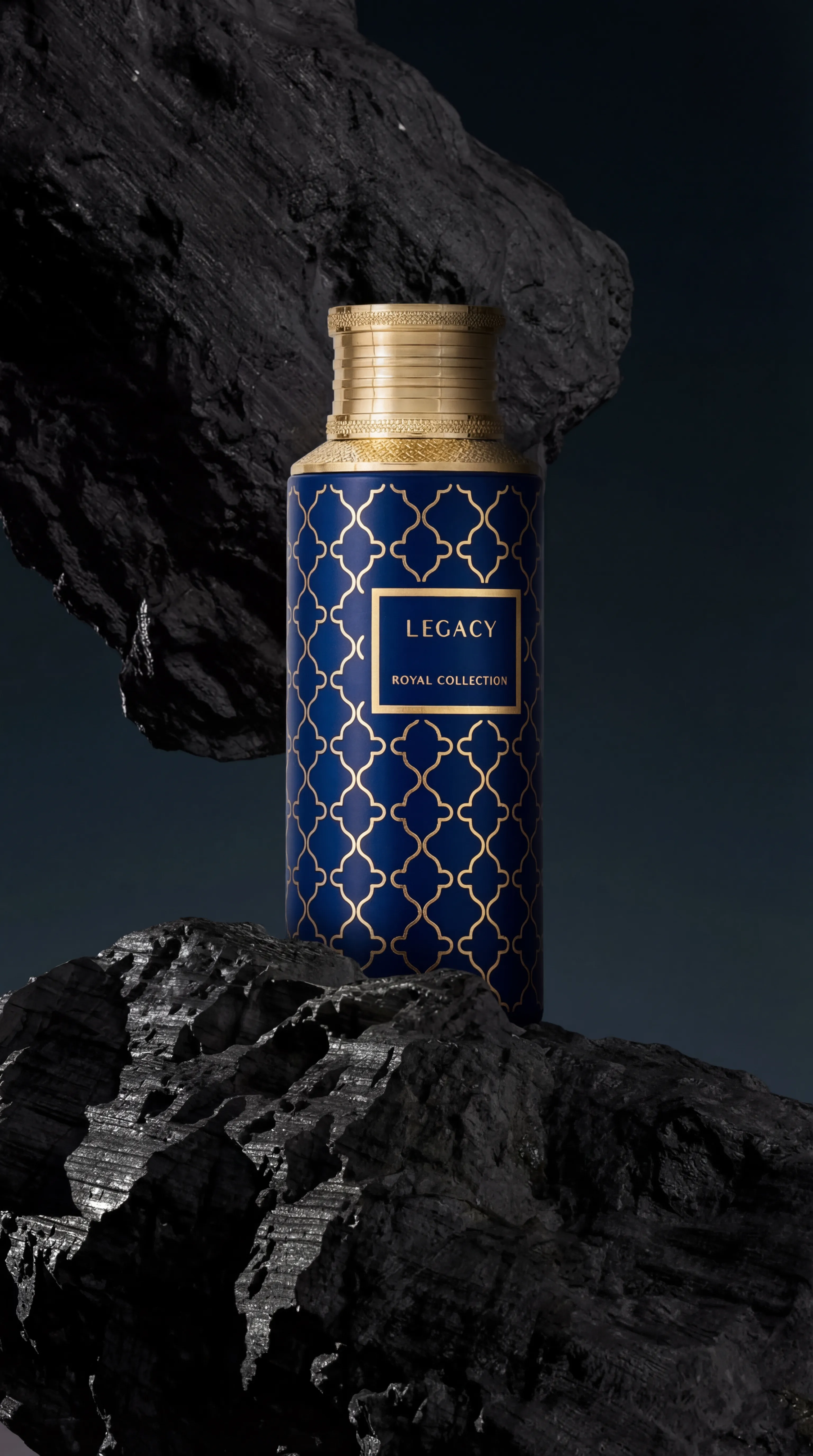 Legacy — Cam kết chính hãng